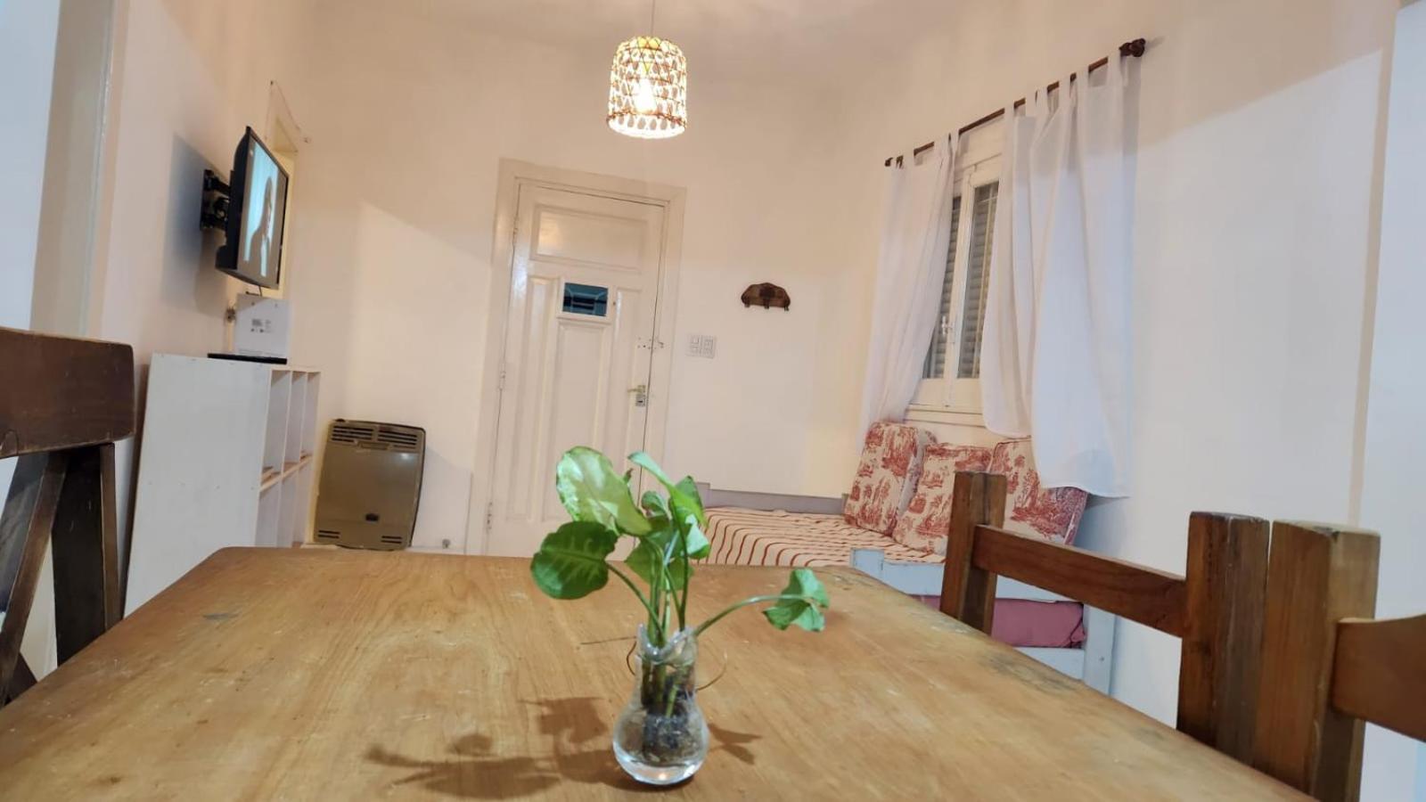 Calida Casa - 2 Hab - Centro Mg -15 Min Ezeiza Monte Grande